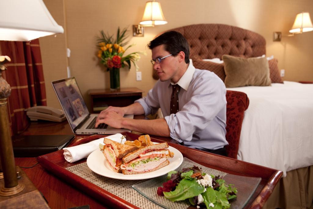 Fairfield Inn & Suites By Marriott Albany Downtown Δωμάτιο φωτογραφία